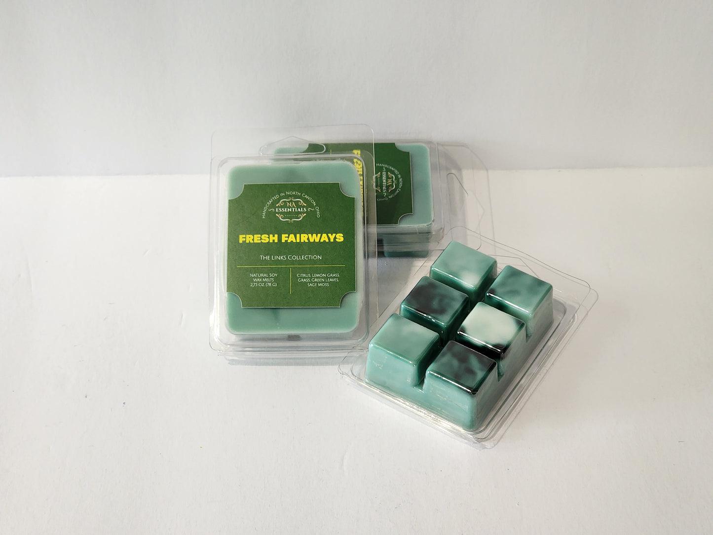 Fresh Fairways Clamshell